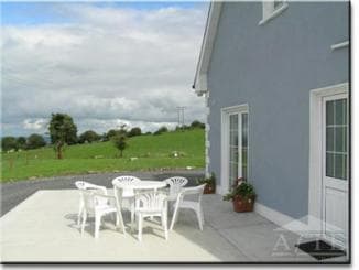 5 Bed Cottage in Killoscully, Co. Tipperary