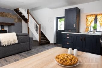 7+ Bed Cottage in Beagh Castle, Co. Limerick