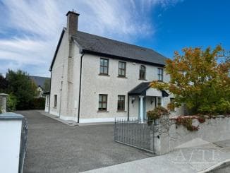 6 Bed House in Kenny Heights, Co. Kerry