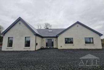 4 Bed Manor in Ennis, Co. Clare