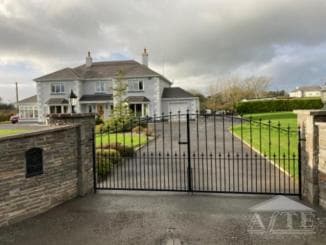 5 Bed Property in Kilmihil, Co. Clare