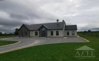 3 Bed Detached Home in Dromcollogher, Co. Limerick