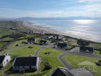 7+ Bed House in Inch Beach, Co. Kerry