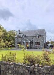 4 Bed Manor in Aughrim Village, Co. Galway